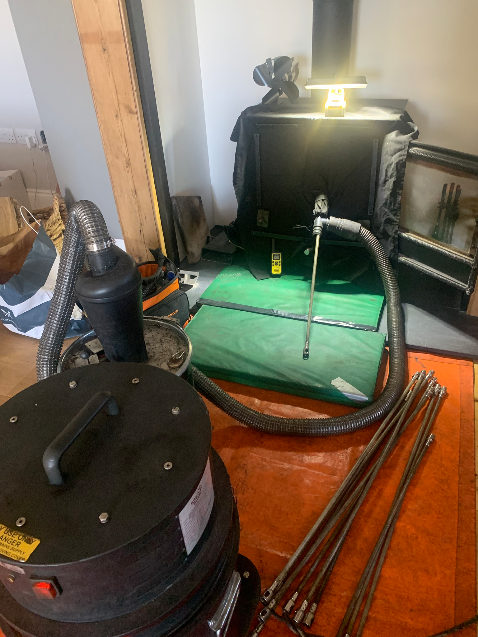 Sweeping lined stove in Heddon