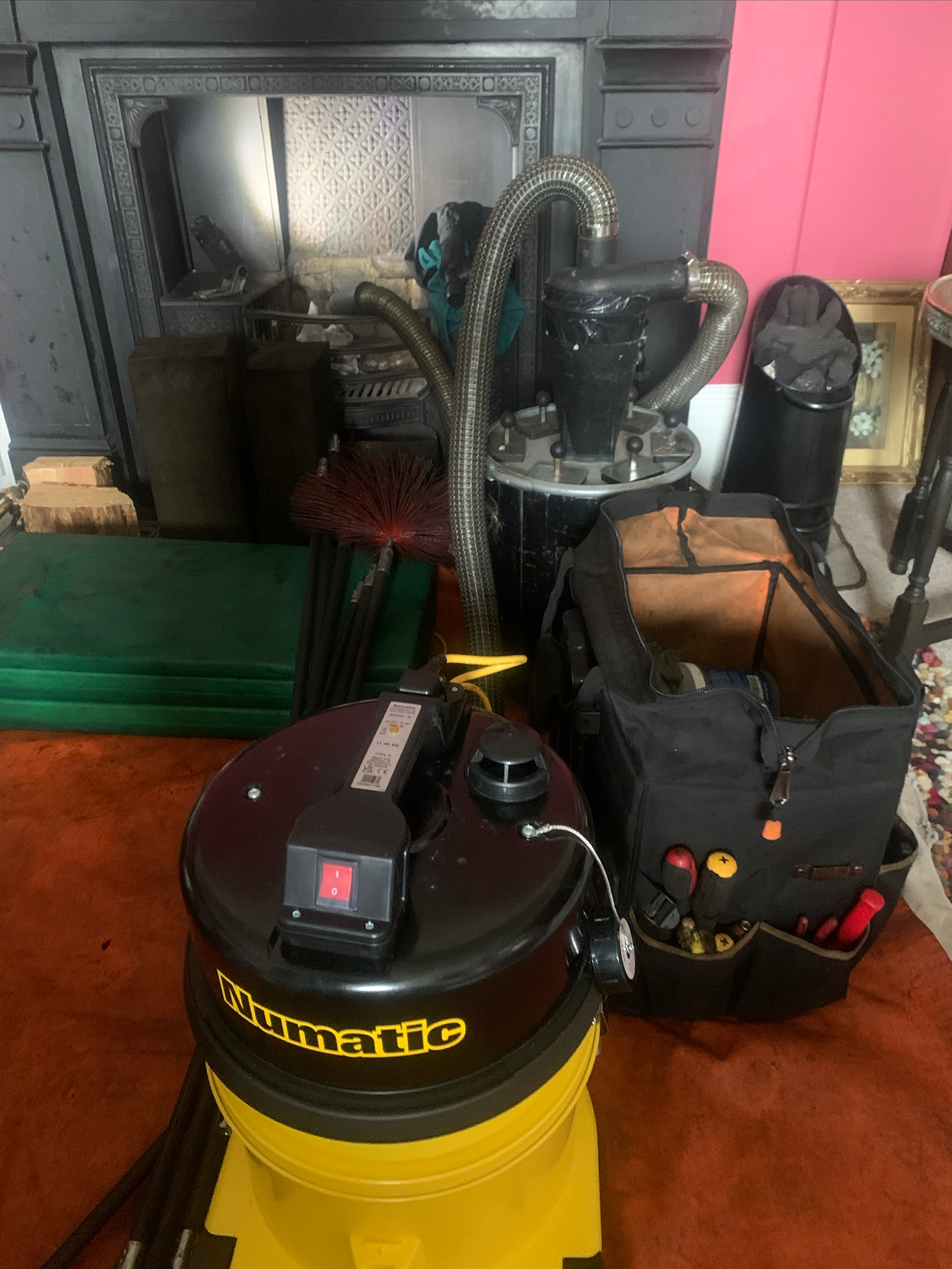 Sweeping lined fire in Ryton